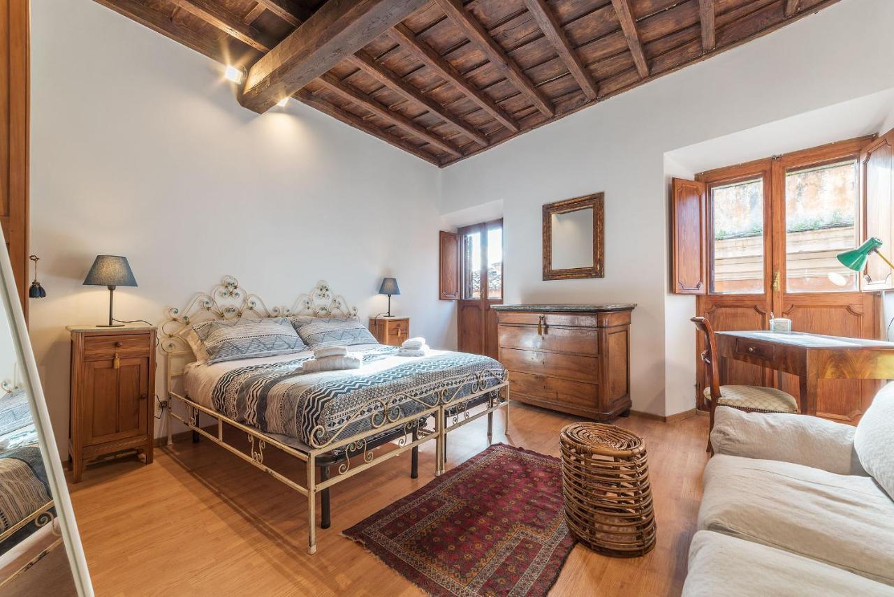 Апартаменты Montecitorio & Pantheon Stylish Flat Рим Экстерьер фото